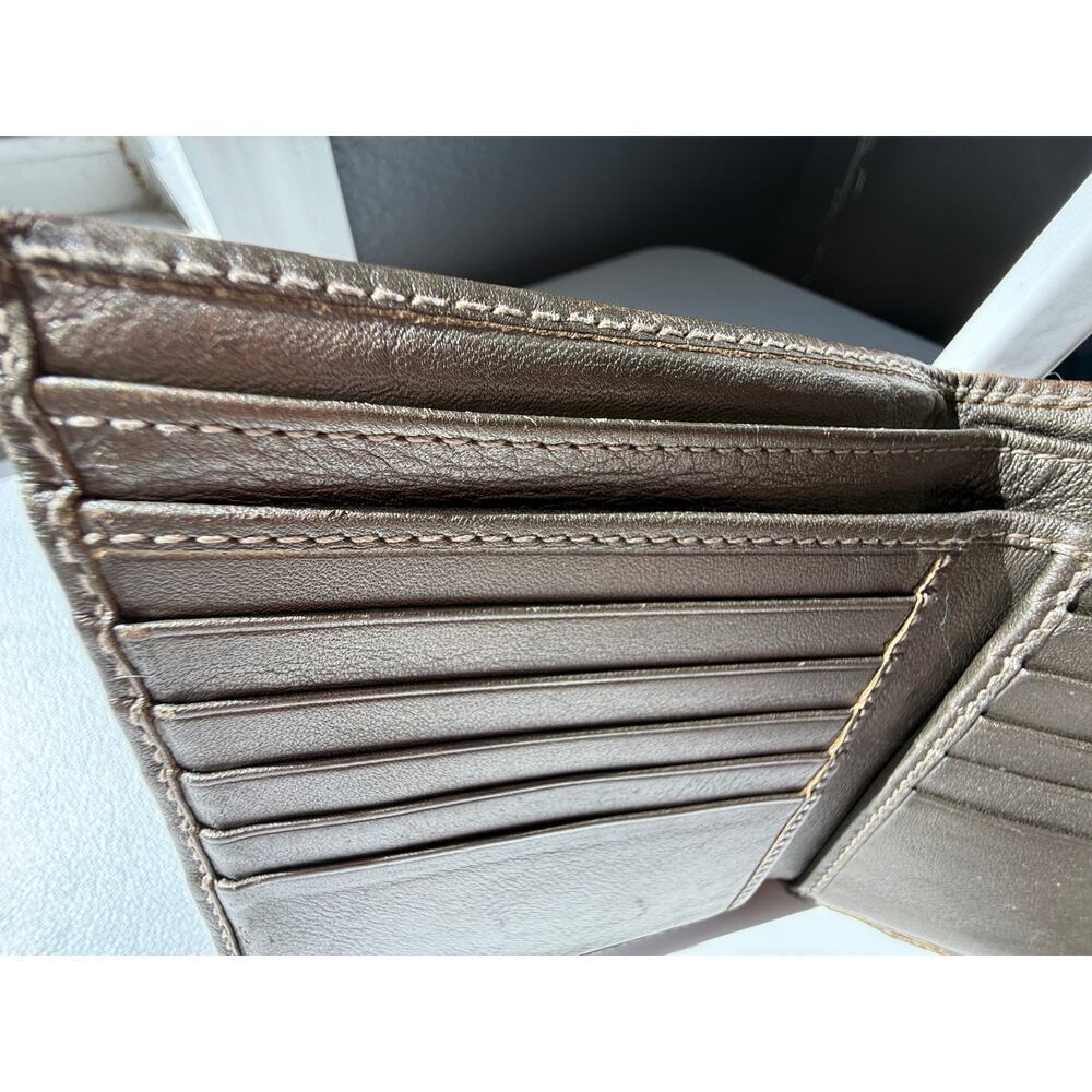 Gucci Gg Signature Bi-fold Compact wallet authentic fair condition - Picture 9 of 16